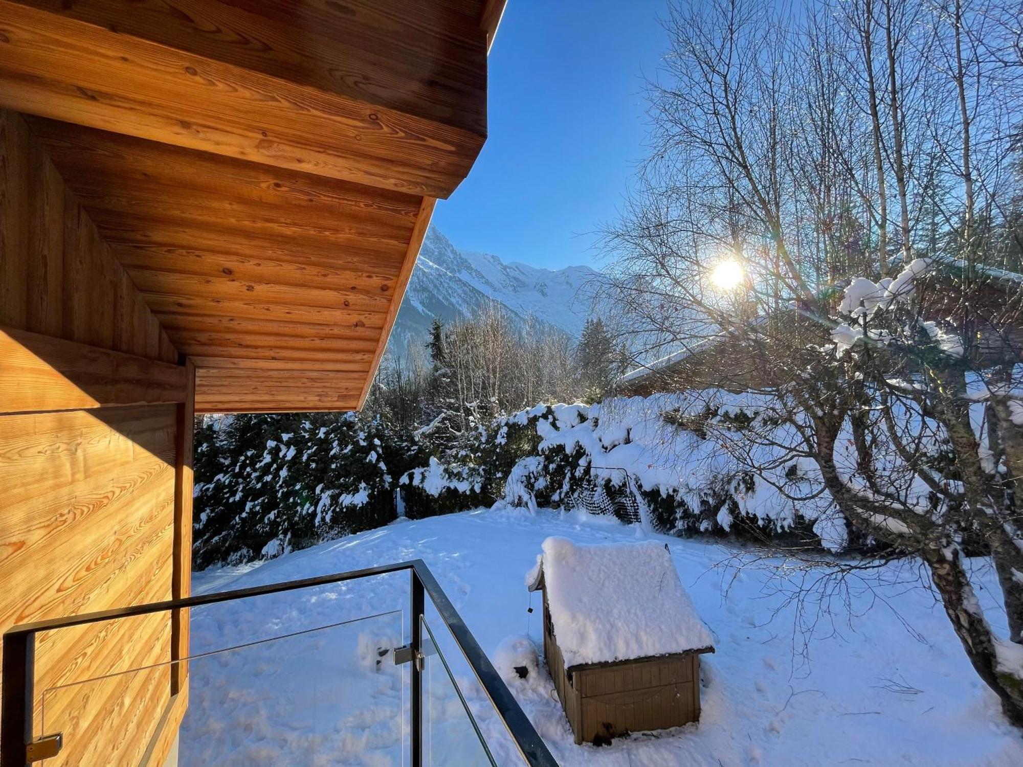 Chalet Le Point De Vue Шамони Екстериор снимка